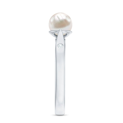 Natural 2.2 Carat Freshwater Pearl Solitaire Ring with Diamond