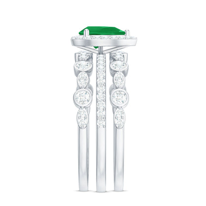 Natural 0.6 Carat Emerald Teardrop Engagement Ring and Wedding Band Set of 3