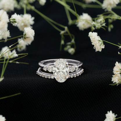 2 Carat Oval Shape Lab Diamond Bridal Ring Set with IGI Certificate