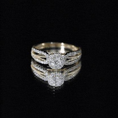 Vintage Looking Moissanite Engagement Ring For Women