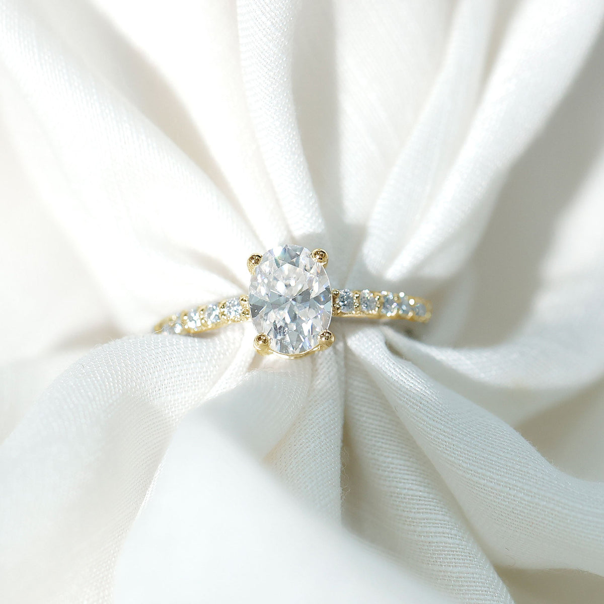 Certified 1 Carat Lab Grown Diamond Oval Engagement Ring
