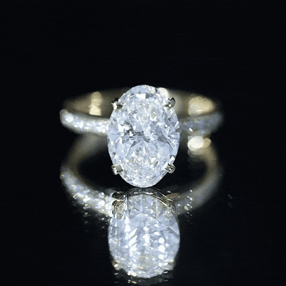 Oval Cut 5 Carat Lab Grown Diamond Big Engagement Ring with IGI Certificate