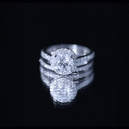 Certified Lab Grown Diamond Halo Ring With Wedding Band