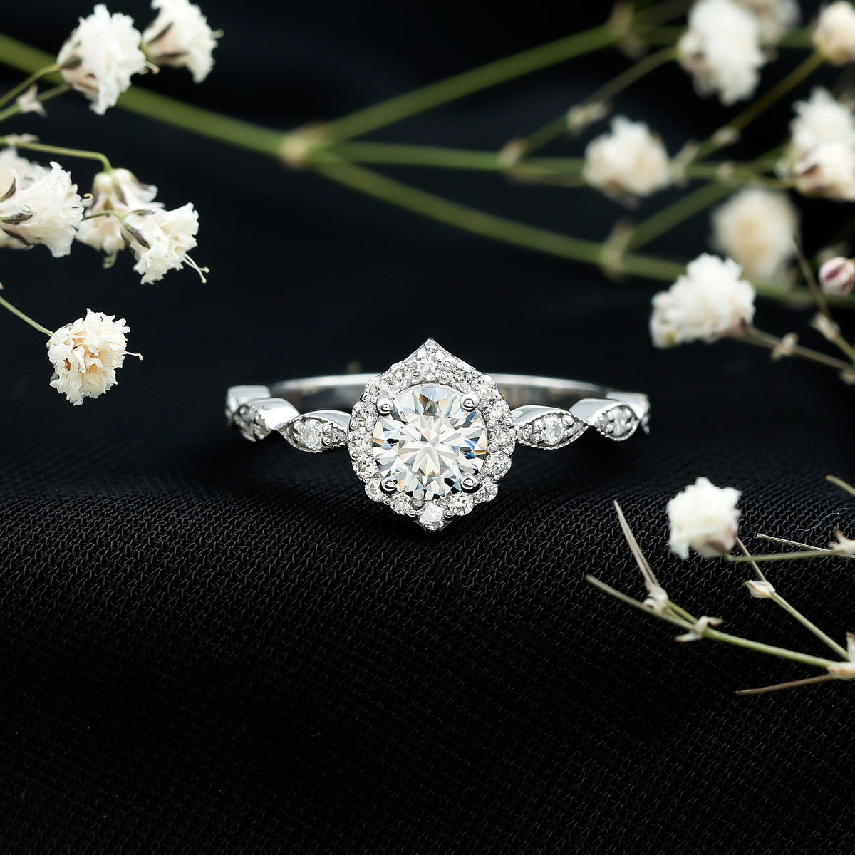 Brilliant Cut Lab Grown Diamond Vintage Solitaire Ring
