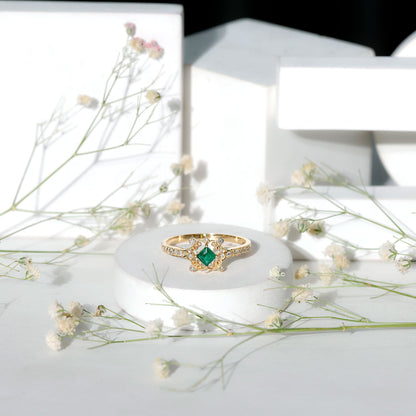 Antique Looking Emerald and Diamond Engagement Ring for Women