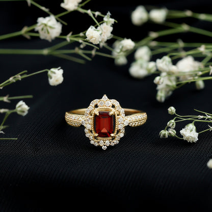 Certified Real Emerald Cut Garnet Retro Engagement Ring with Diamond