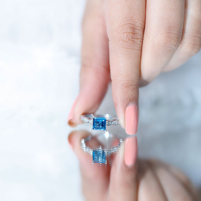 1 Carat Princess Cut London Blue Topaz Solitaire Ring with Diamond