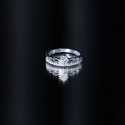 Certified Round Diamond Crown Ring