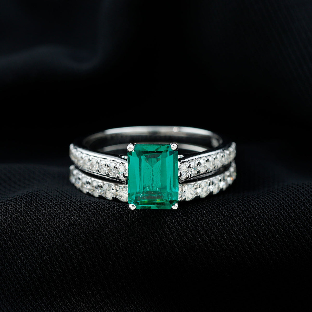 Lab Grown 1.6 Carat Emerald Cut Emerald Engagement Ring with Wedding Band