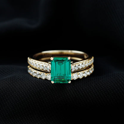 Lab Grown 1.6 Carat Emerald Cut Emerald Engagement Ring with Wedding Band