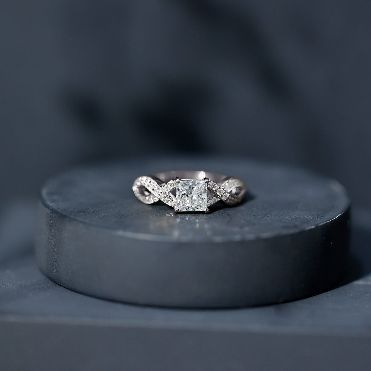 Lab Grown Diamond Princess Cut Engagement Ring For Her