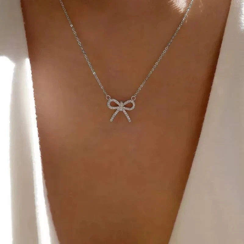 Fashion Rhinestone Bow Pendant Necklace For Women Exquisite Zircon Bowknot Choker Necklaces Office Party Jewelry Lady Gifts
