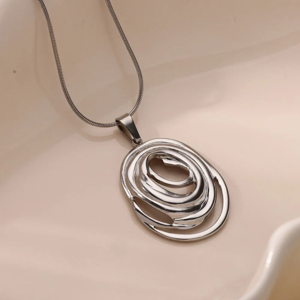 Hollow Geometric Oval Necklaces For Women Stainless Steel Gold Color Oval Pendant Necklace Party Christmas Jewelry Gift Femme
