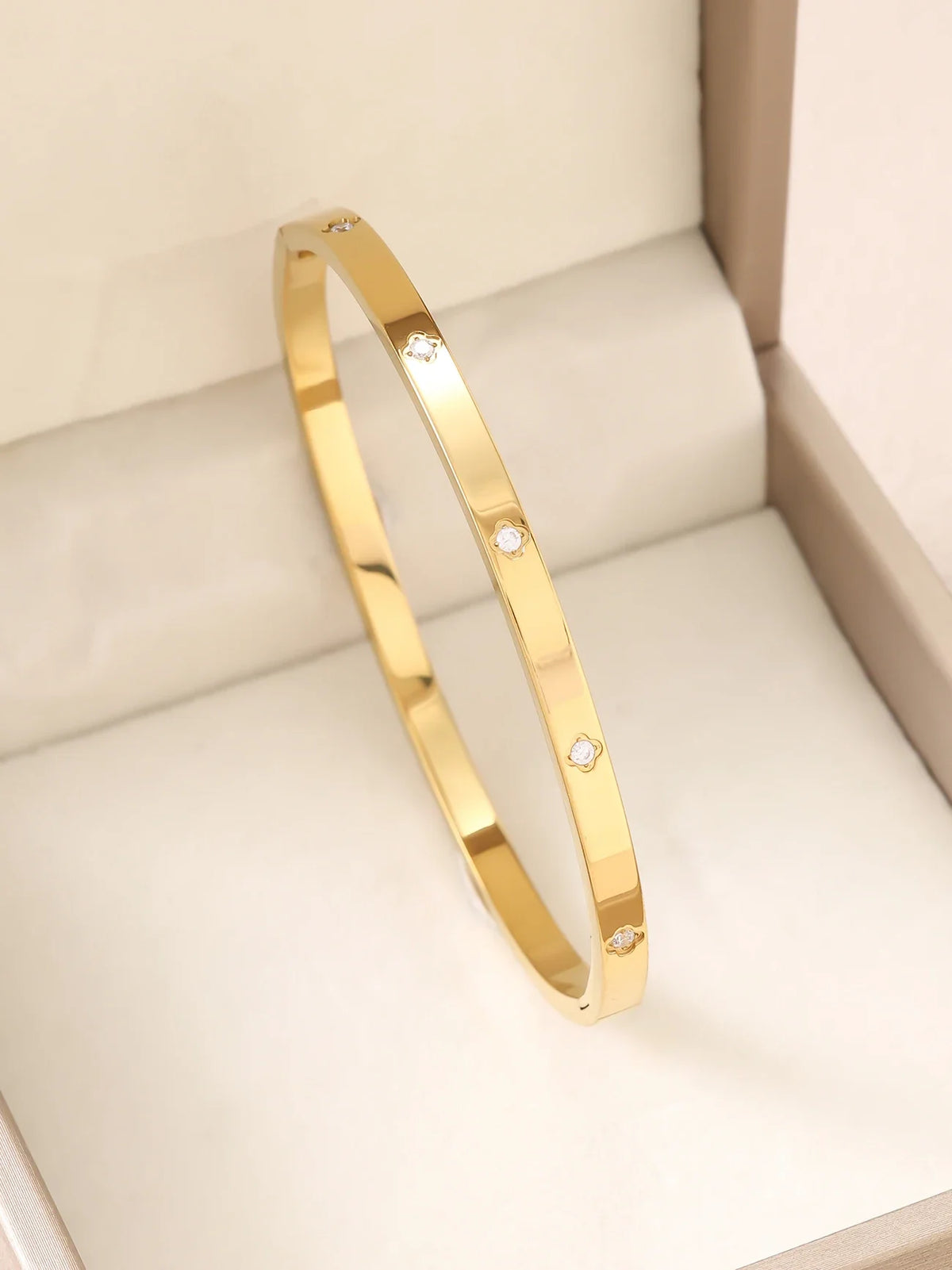 1pc 18K Gold Plated Stainless Steel Stackable Bracelet With Chain And Clover Design, Fashion Style For Women, Suitable For Casua