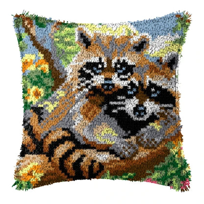 Knot Pillow Package Cartoon Animals Latch Hook Kit Cushion Pillowcase Kussen Set For Needlework Dog Raccoon Latch Hook Kits DIY