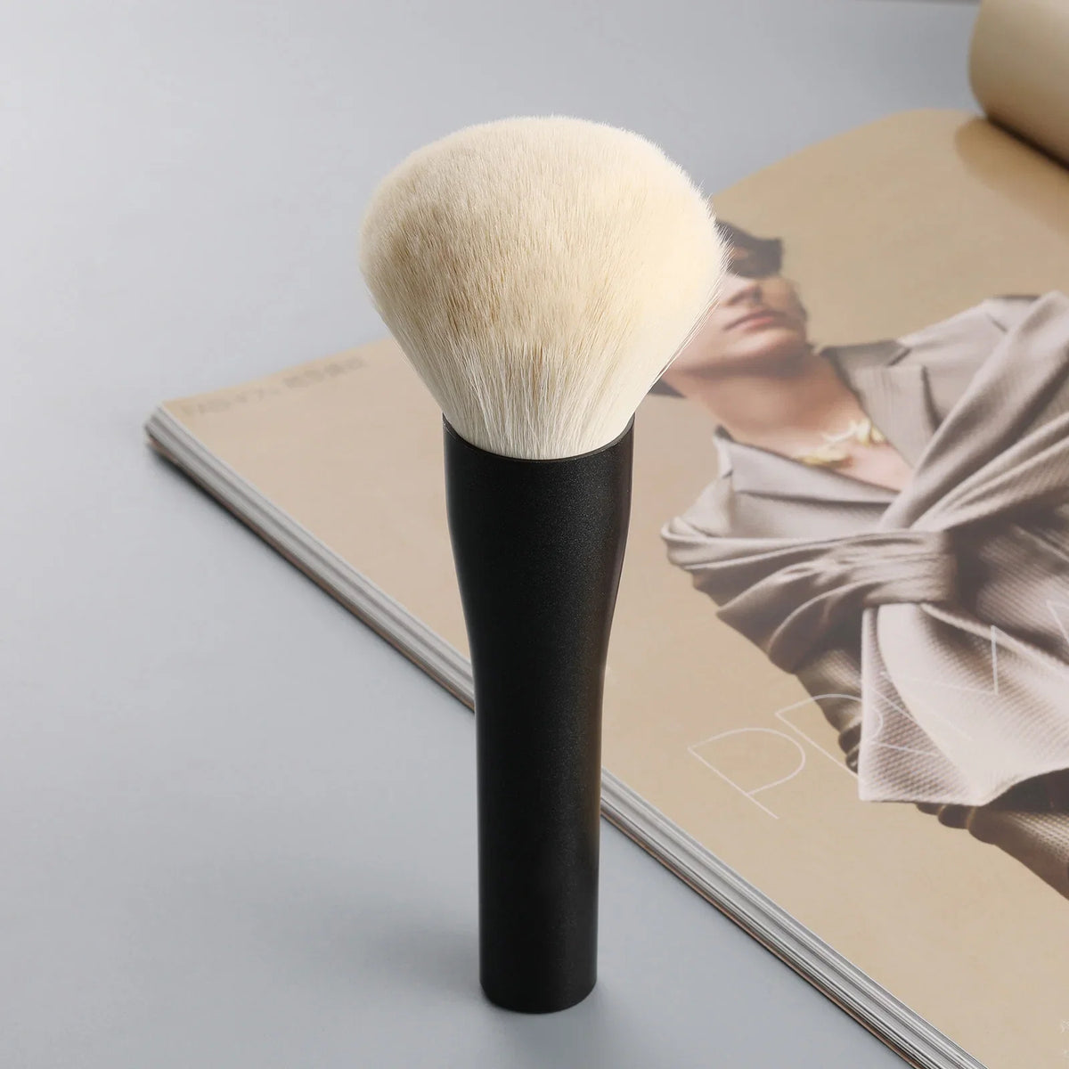 Large Fluffy Powder Brush | Professional Synthetic Bristles for All Skin Types
