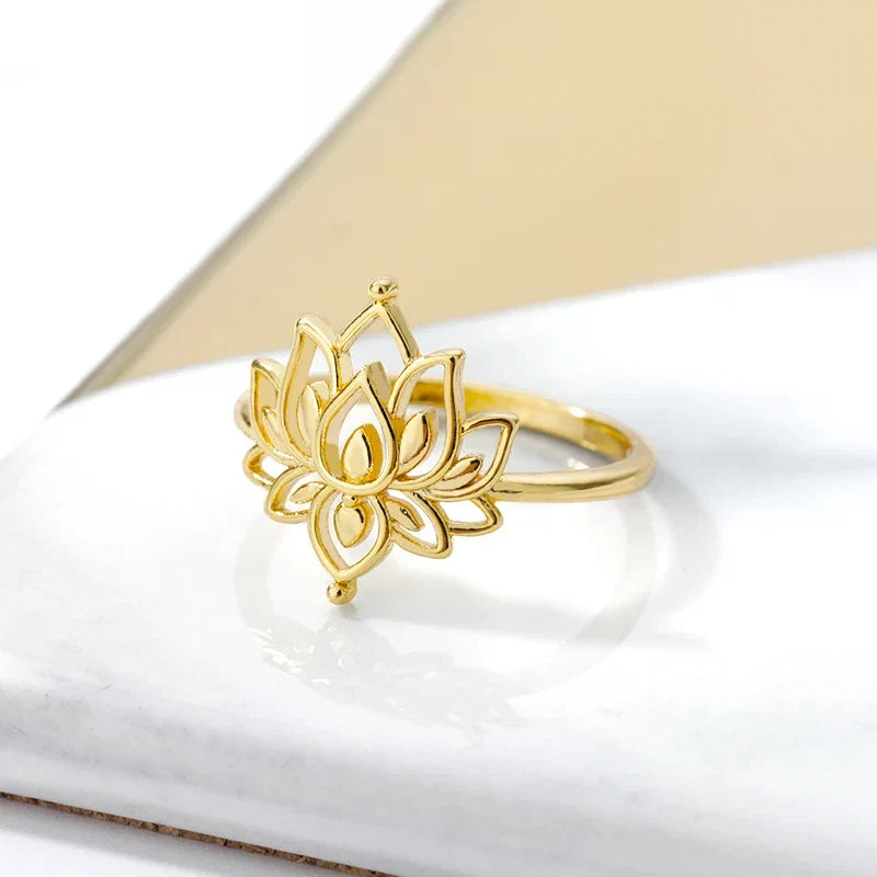 Lotus Flower Rings For Women Stainless Steel Gold Color Hollow Out Ring Fashion Wedding Party Aesthetic Jewelry Gift anillos