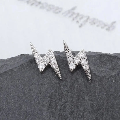 Delicate Lightning Shape Ear Studs for Women Dazzling Tiny Zirconia Earrings Daily Wearable Accessories Exquisite Girl
