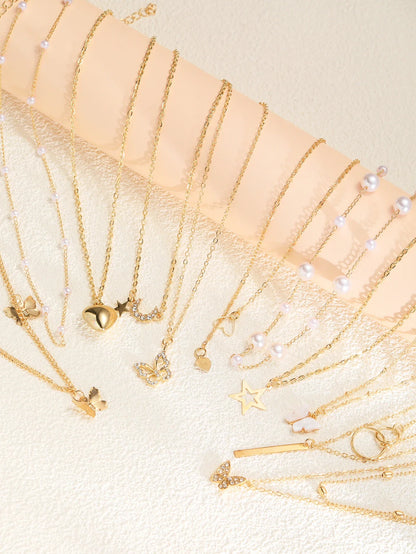 11 Pcs Women's Zircon Necklace Set Gold Color Fashion Love Heart Butterfly Pendant Hypoallergenic Neck Chain Boho Jewelry Gifts