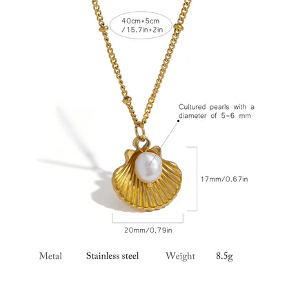 Shell and Pearl Pendant Necklace | 18K Gold Plated Stainless Steel Beach Jewelry