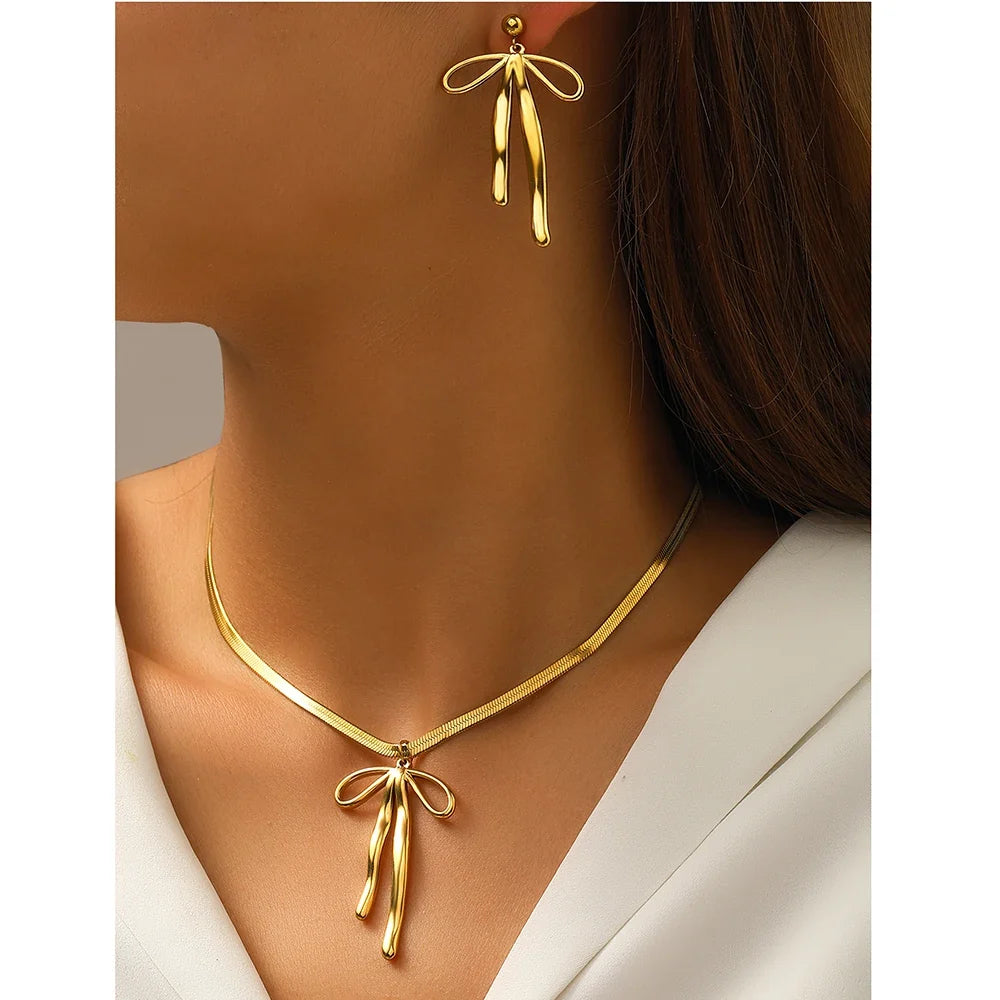 Aomogo Stainless Steel Set Luxury Fashion Bow Tie Pendant Snake Bone Chain Earrings Necklace Set for Women Jewelry Daily Match