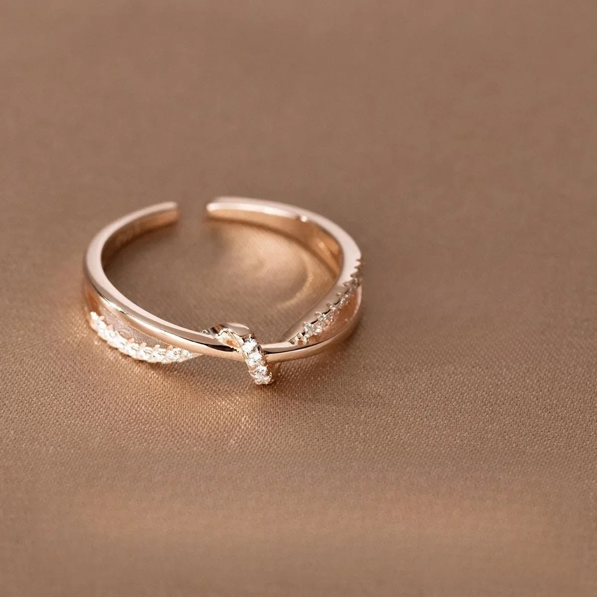 925 Sterling Silver Cross Knotting Zircon Rings For Women Girls Wedding Luxury Jewelry Accessories Jewellery Argent 925