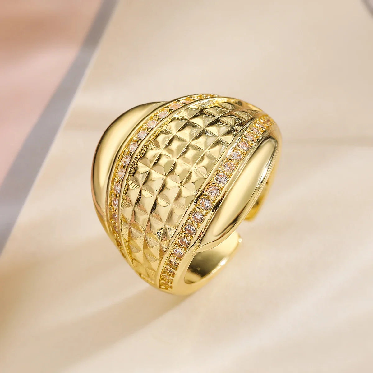 NEWBUY Trendy Gold Color Copper Geometric Jewelry Luxury AAA Cubic Zirconia Wedding Ring For Elegant Women Engagement Gift
