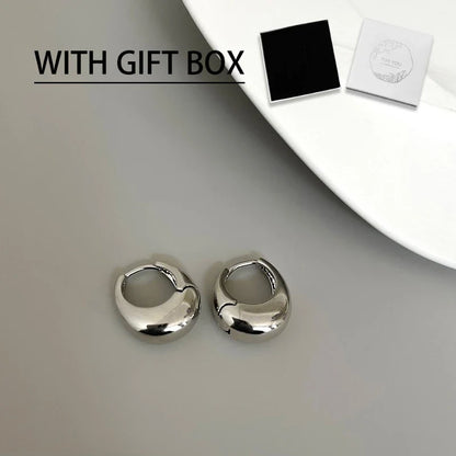 LENNIKOval Elegant Earrings, Women’s 3D Metal Design, Fit for Work/Casual Outfits, Flattering on All Faces, Perfect Gift Choice