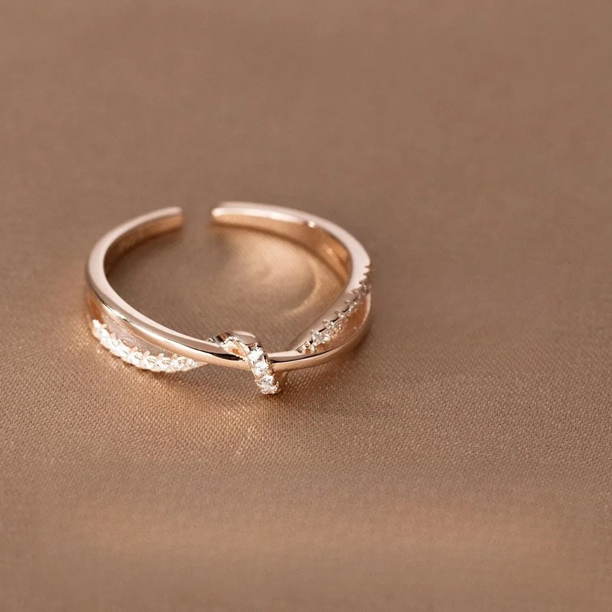 925 Sterling Silver Cross Knotting Zircon Rings For Women Girls Wedding Luxury Jewelry Accessories Jewellery Argent 925
