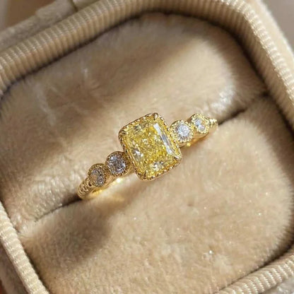 925 Sterling Silve Geometric Yellow Cubic Zirconia Women Rings Gorgeous Wedding Accessories Anniversary Party Female Jewelry