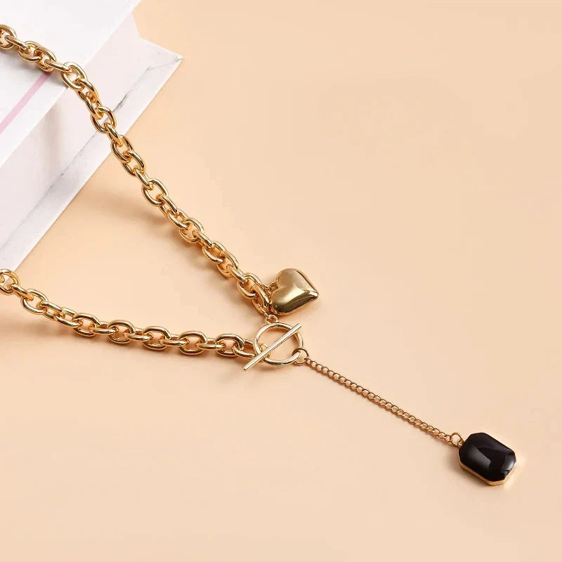 Europe And the United States Metal chain Fringe Heart Pendant Collar OT Buckle Creative Simple Fashion Necklace Ladies
