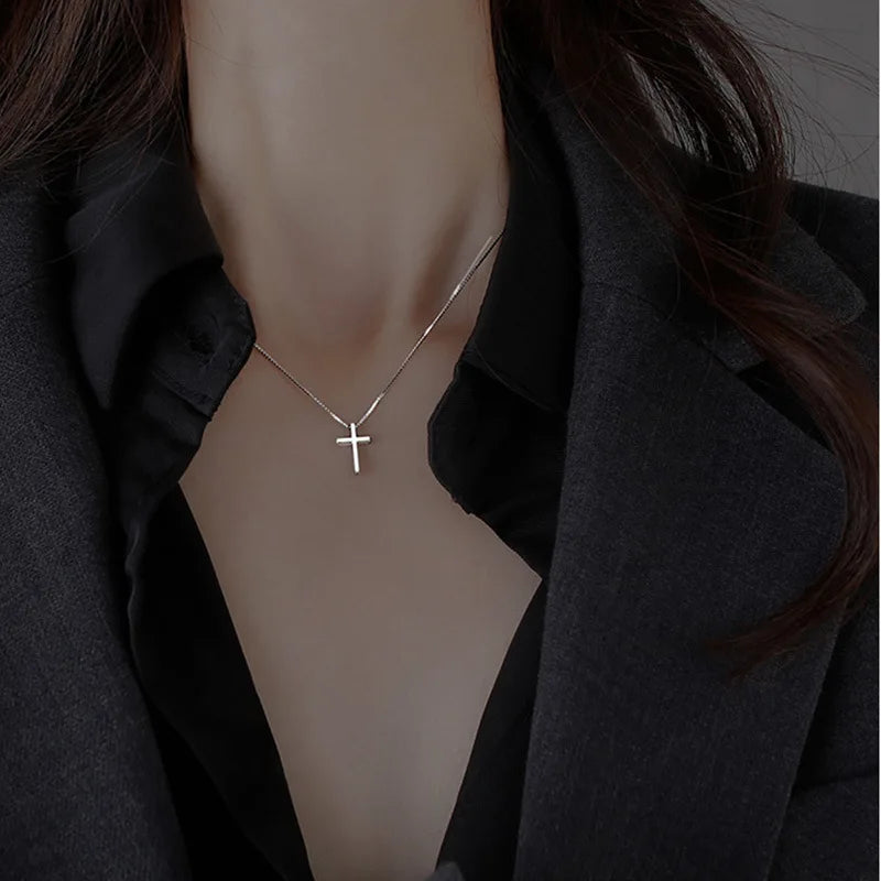 925 Sterling Silver Cross Pendants Female Necklaces Women Luxury Quality Jewelry Exquisite Elegant Charms Accessories Argent 925