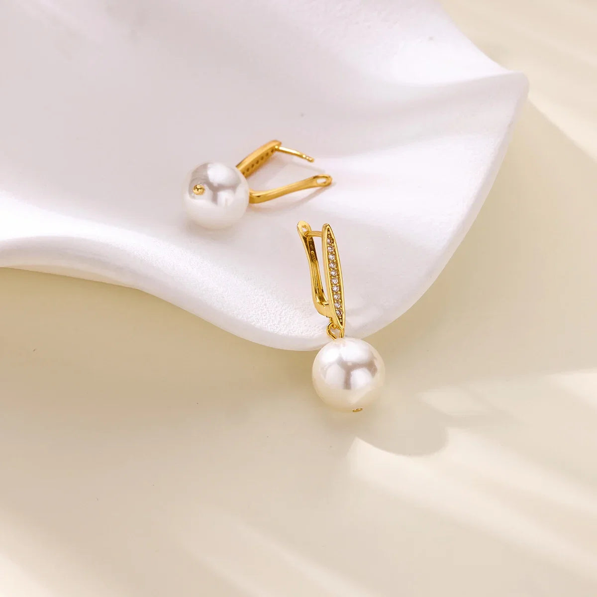 Elegant Imitation Pearl Earrings for Women Stainless Steel Heart Butterfly Shell Drop Earrings Luxury Aesthetic Jewelry Gift