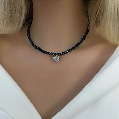 Fashion Vintage Sexy Zircon Heart Pendant Necklace For Women Female Boho Geometric Baroque Transparent Crystal Chain Jewelry