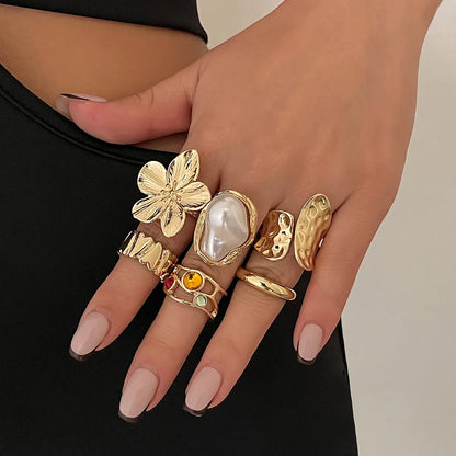 6pcs/Set Vintage Metal Flower Ring Set for Women Punk Elegant Baroque Faux Pearl Knuckle Rings Daily Wear Party Holiday Gifts