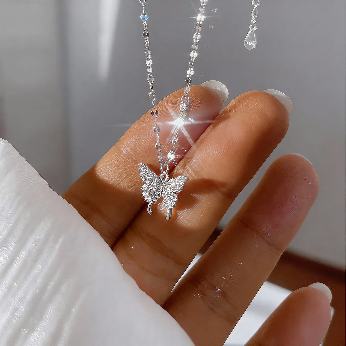 925Silver Butterfly necklace for women in summer, niche, versatile, exquisite, luxurious, high-end, collarbone chain
