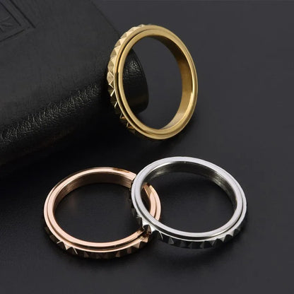 3mm Thin Stainless Steel Pyramids Spinner Ring Wedding Band for Women Girl Size 5-12