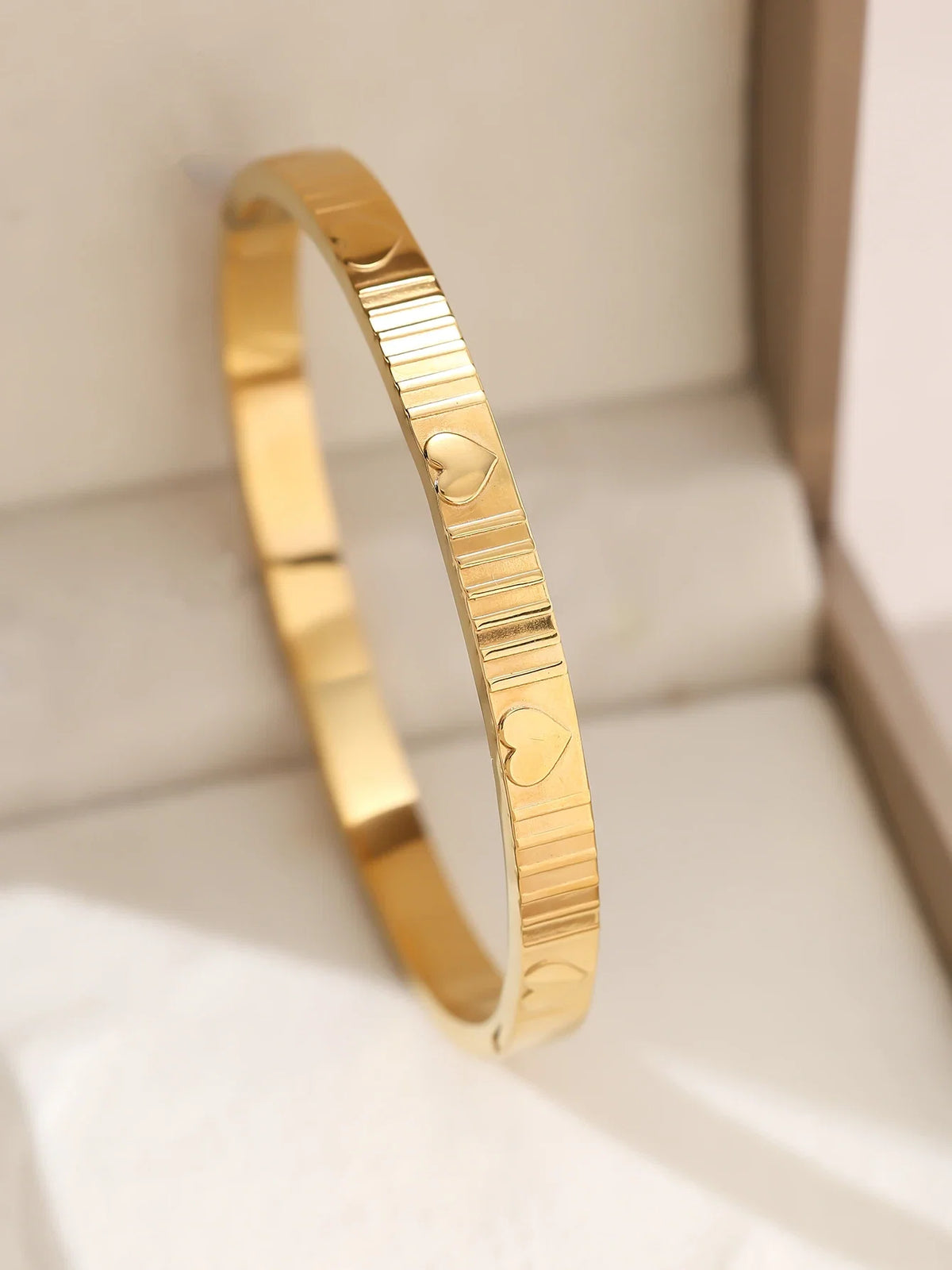 1pieces/set women's wedding jewelry party holiday Valentine's Day gift stainless steel bracelet plated with 18K gold bracelet