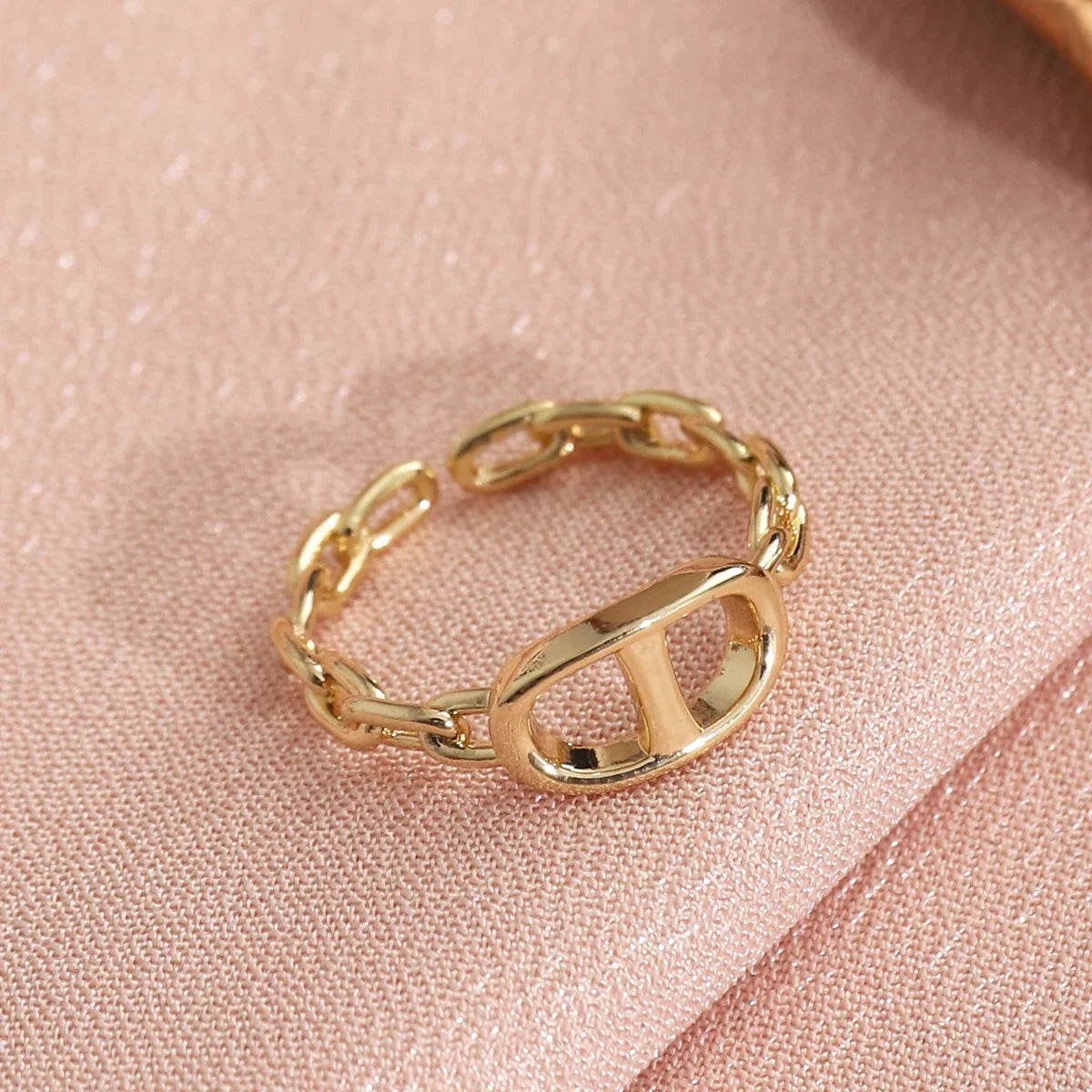 Fashionable Starry Full Drill Chain Pendant Ring for Women Versatile Luxury Design Ring Finger Accessory Copper Material