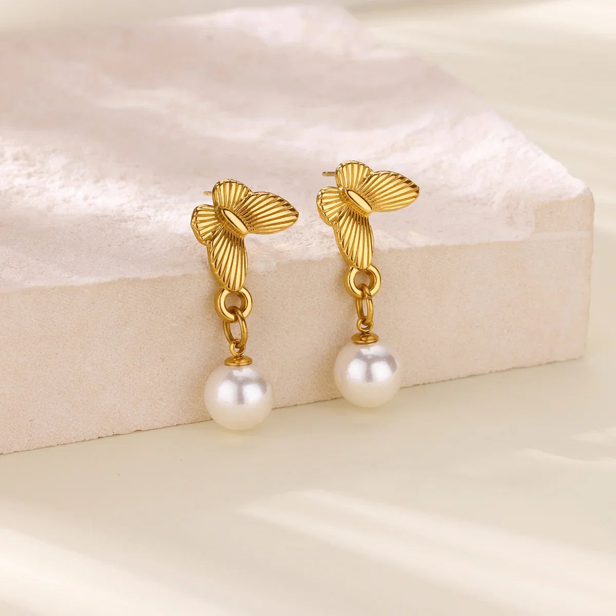 Elegant Imitation Pearl Earrings for Women Stainless Steel Heart Butterfly Shell Drop Earrings Luxury Aesthetic Jewelry Gift