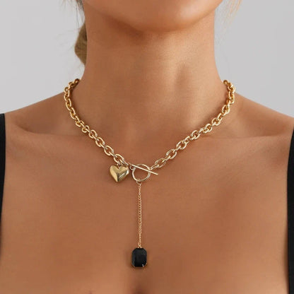 Europe And the United States Metal chain Fringe Heart Pendant Collar OT Buckle Creative Simple Fashion Necklace Ladies