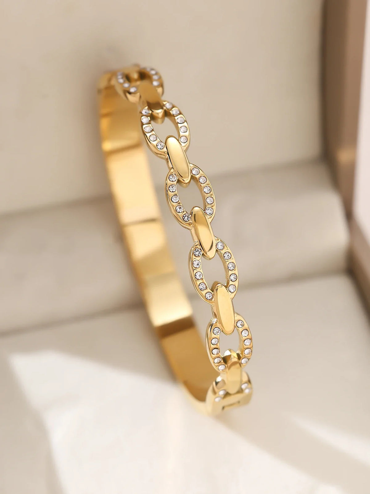 1pieces/set women's wedding jewelry party holiday Valentine's Day gift stainless steel bracelet plated with 18K gold bracelet