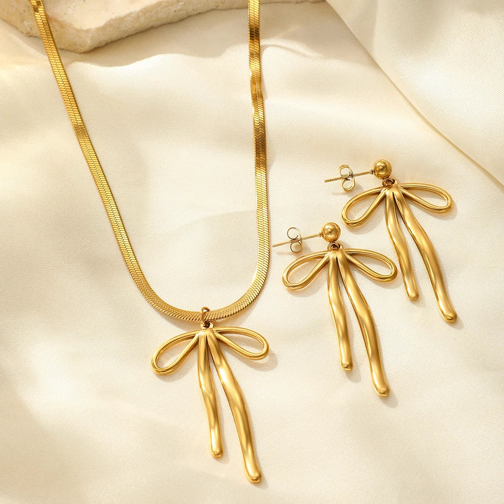 Aomogo Stainless Steel Set Luxury Fashion Bow Tie Pendant Snake Bone Chain Earrings Necklace Set for Women Jewelry Daily Match