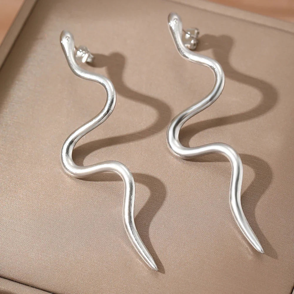 Stainless Steel Earrings Europe And The United States Design Snake Stud Fine Earrings For Women Jewelry Trending Products New in