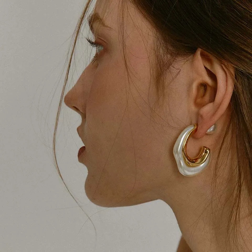 Yupsk New Design Irregular Metal Pearl Earrings for Women Personalized CC Shape Hoop Earring Korean Fashion Jewelry
