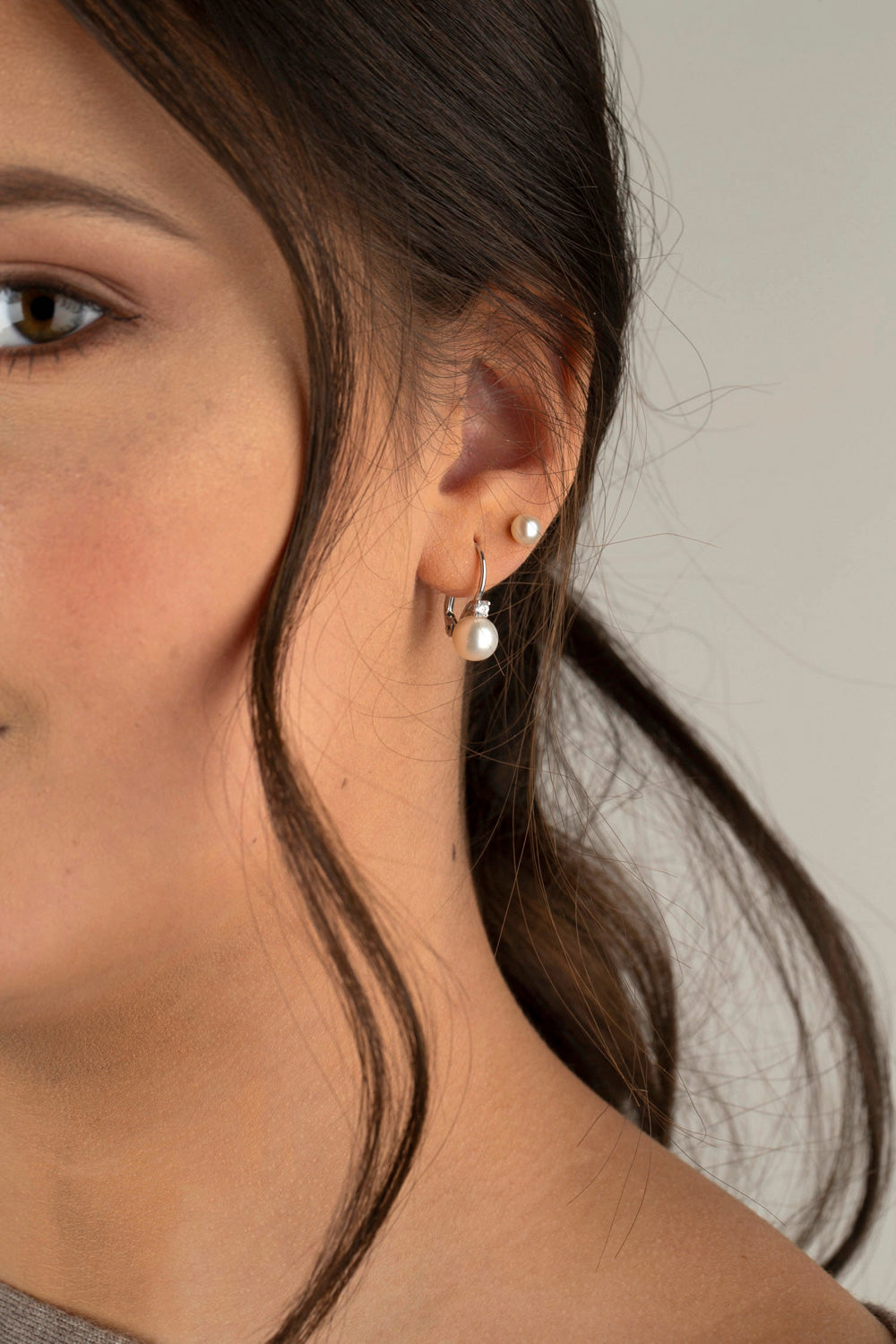 UNICORNJ 14K White Gold Freshwater Cultured Pearl Leverback Earrings with CZ Italy
