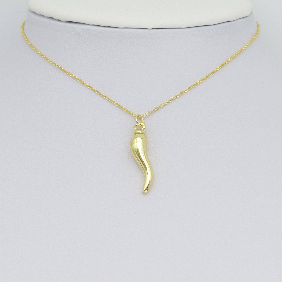 Gold Chili Shape Charm Pendant, Sku#LK1063