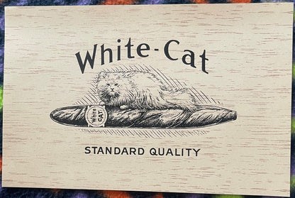 Antique 1900s–1920s “White‑Cat” Wood‑Grain Cigar Box Label 😺 NOS