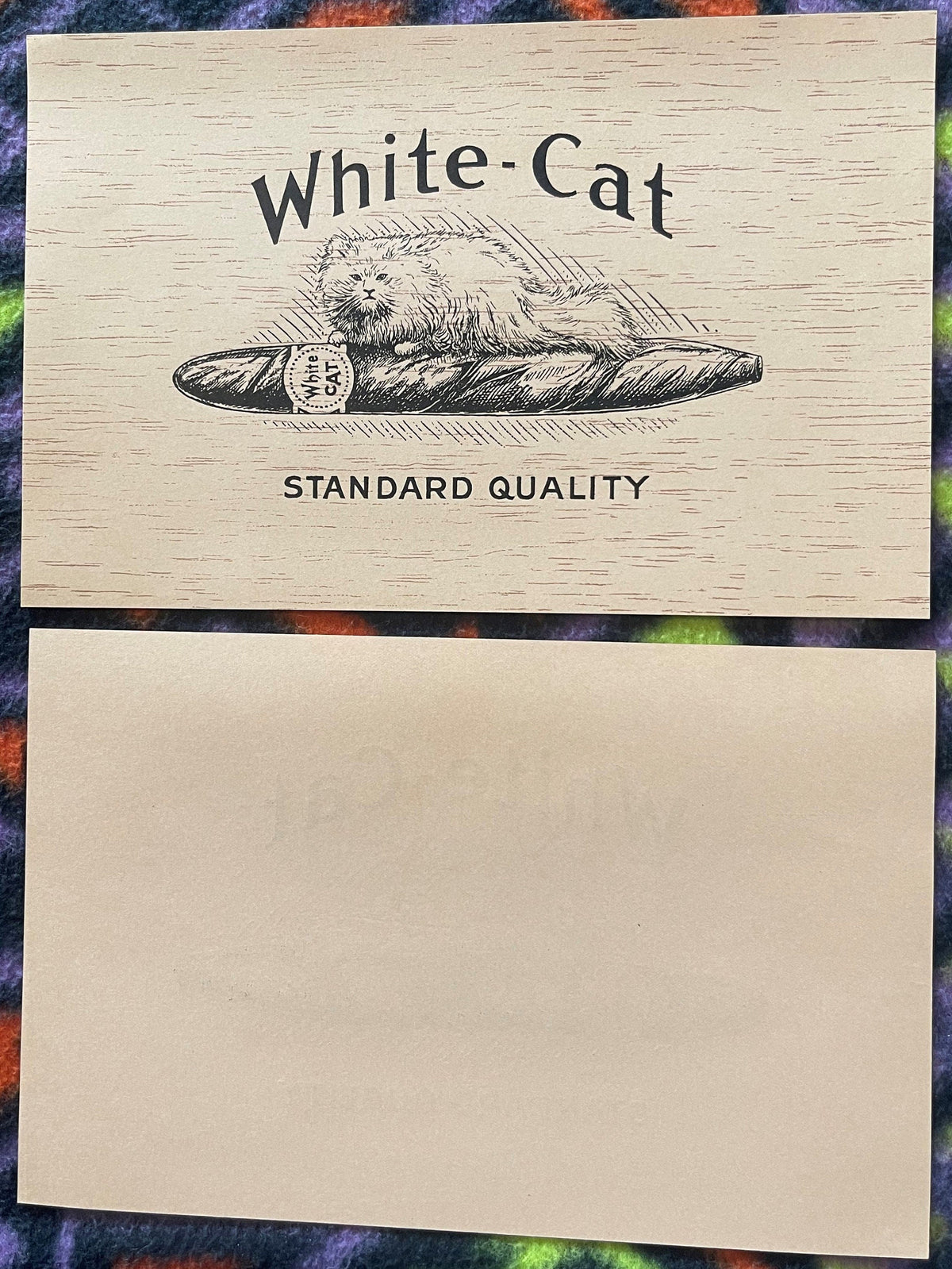 Antique 1900s–1920s “White‑Cat” Wood‑Grain Cigar Box Label 😺 NOS