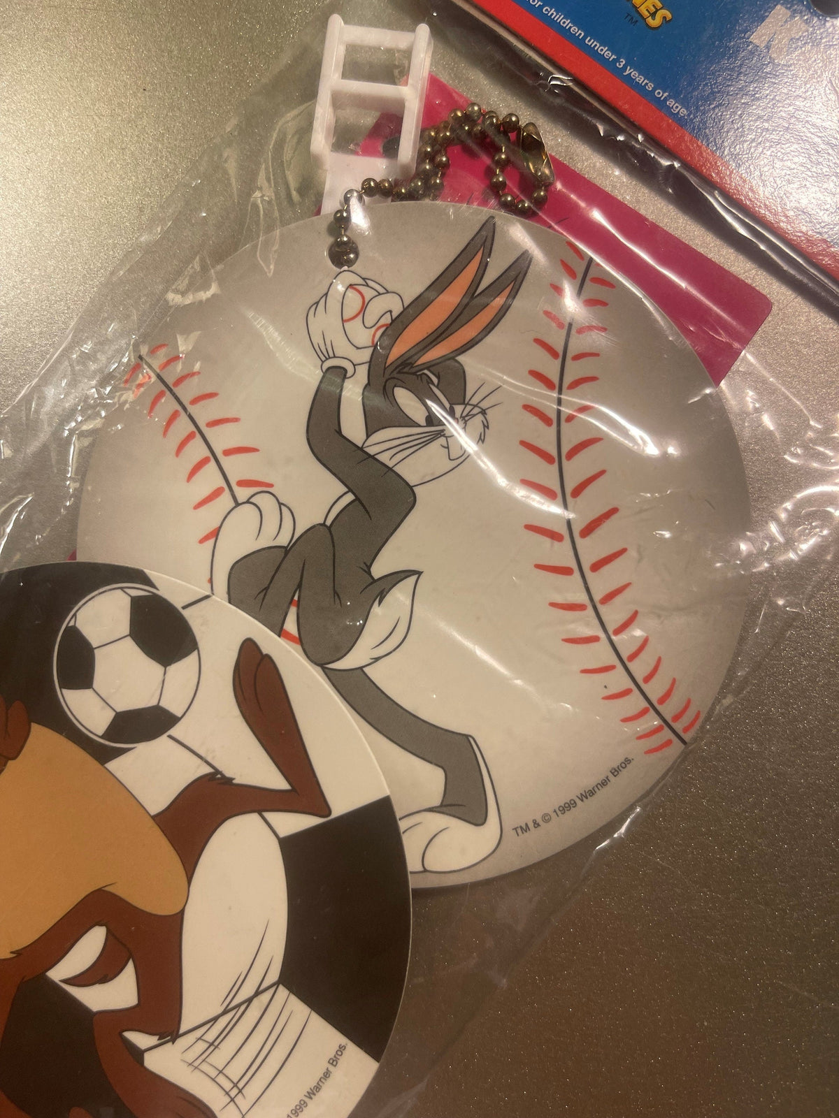 Vintage 1990s Looney Tunes Key Chains ✨ Luggage Tag, Bugs Bunny, Taz, Tweety